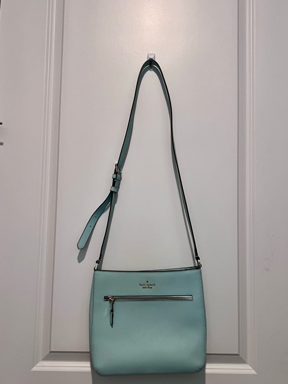 kate spade Mint Green Crossbody with Gold Hardware - Picture 3 of 5